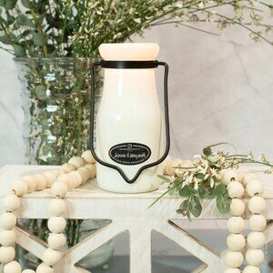 Milk Bottle Candle: Jasmine & Honeysuckle